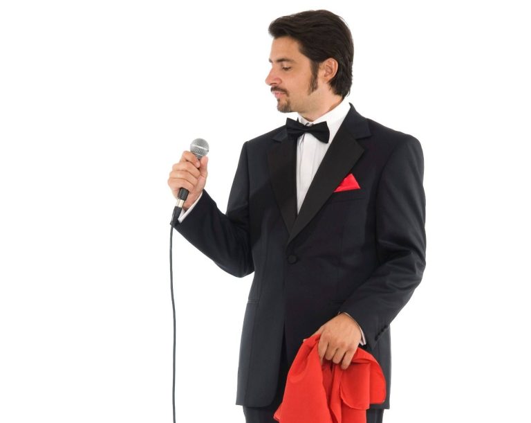 Entertainer Swing Musikentertainer im Smoking